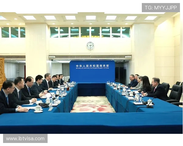 西里亚拒联丰特预留退路争主席